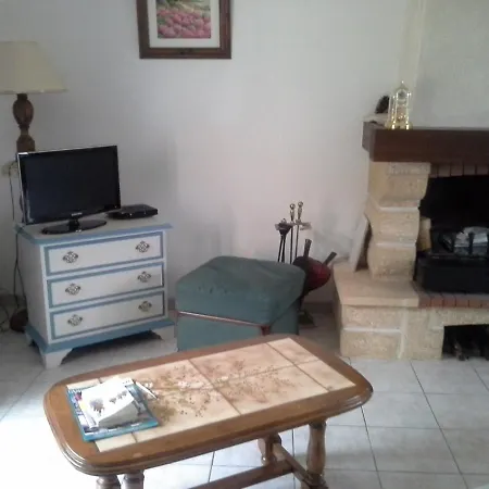 Maison 4 Pers. En Foret, Proche Plages Et Activites, - Fr-1-357-256 Holiday home Saint-Vincent-sur-Jard